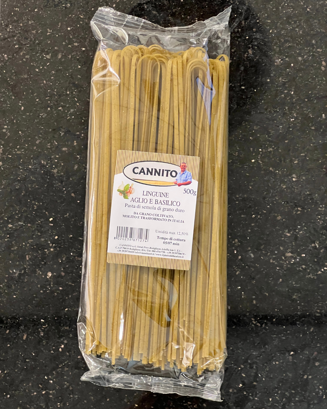 Linguine Aglio e Basilico (Knoblauch und Basilikum)